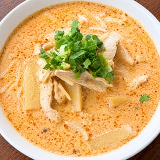 27. Kao Poon Chicken
